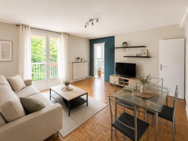T4 Traversant + Balcons + Parking