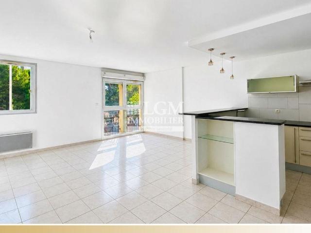T4 traversant de 84 m² – Garage fermé – DPE B – Aucun travau. 83m² Montpellier