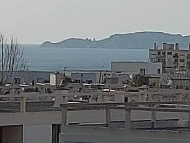 T4 vue mer avec 2 places de stationnements