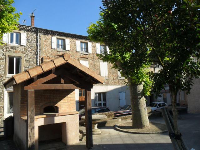 T4 à Saint Uze