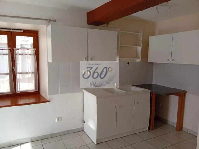 Appartement T4 lumineux de 67,71 m² à Aigueperse