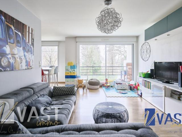 T4 avec balcon et double garage