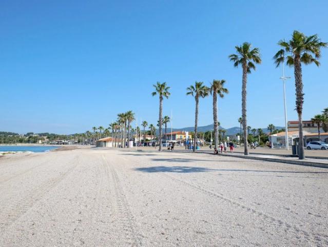 T4 avec Extérieur Six Fours les Plages