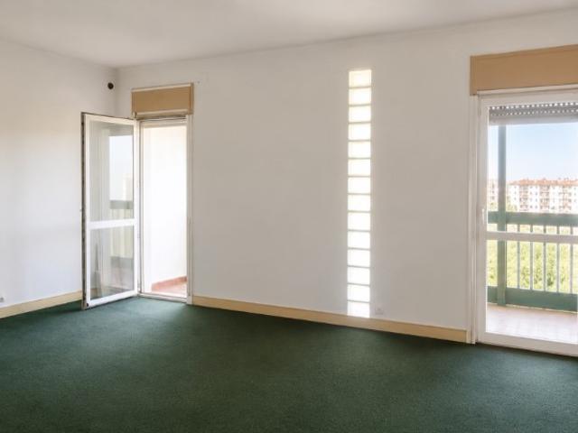 T4 com 130m² e Vista Deslumbrante para Sintra
