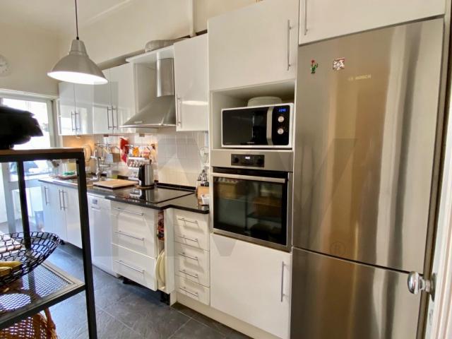 T4 com garagem, Metro Quinta das Conchas