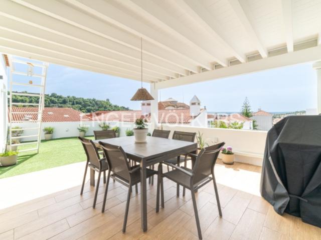 T4 com Terraço Panorâmico e Vista Castelo em Montemor o Novo