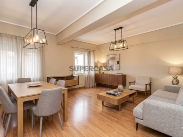 T4 convertido em T3 no Coração do Dafundo Espaço, Luz e Localização Privilegiada