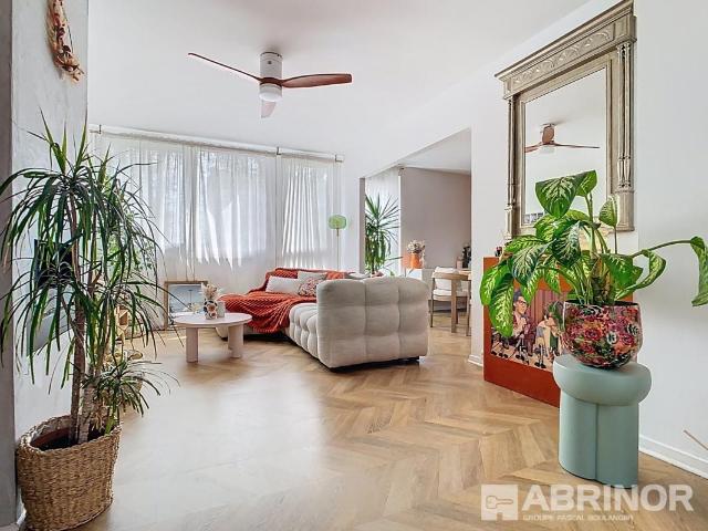 T4 COSY, 3 CHAMBRES PROCHE COMMODITES
