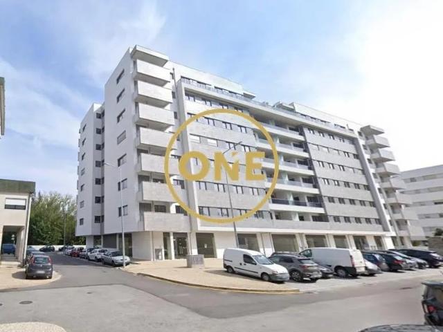 T4 de luxo com 268m2 em frente ao parque da Cidade de Vila Nova de Famalicão para venda