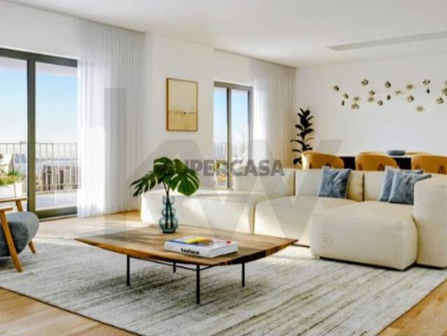 T4 de Luxo em Miraflores