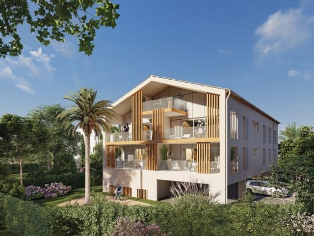 T4 DE STANDING 1er ETAGE à deux pas du port de SANARY