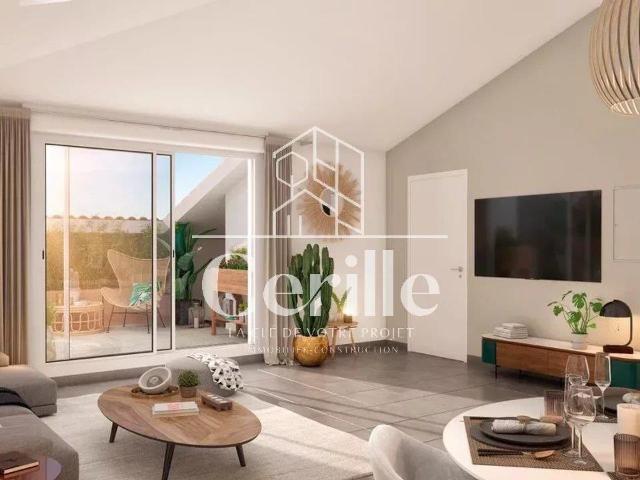 T4 dernier étage 83m² Cogolin