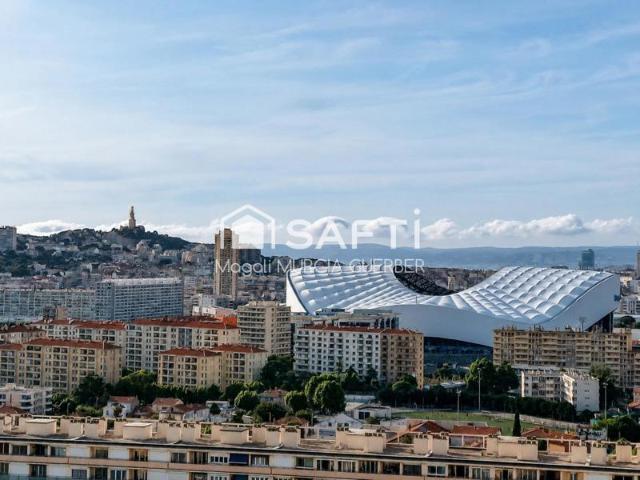 T4 d'exception avec vue sur les toits de la ville