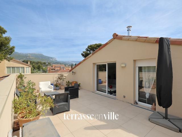 T4 DUPLEX 89M2 DERNIER ETAGE TERRASSES