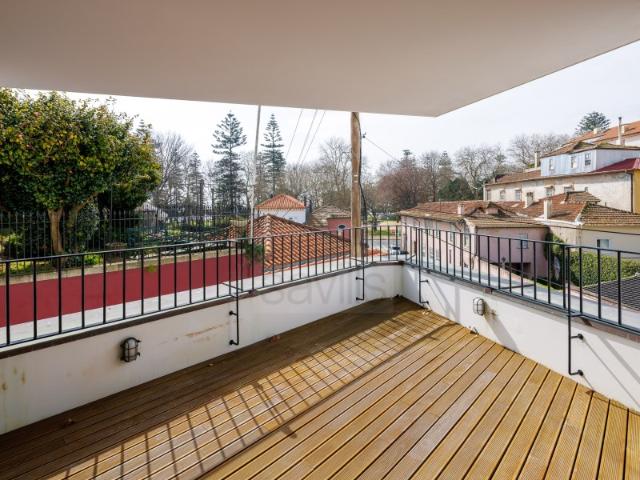 T4 duplex com terraço para venda na Foz Velha Porto