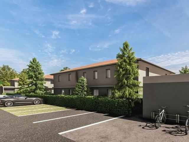 T4 duplex avec jardin à Grilly: Le confort au pied du Jura, à prix maîtrisé BRS