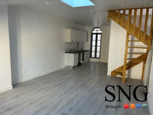 T4 DUPLEX AVEC LOGGIA
