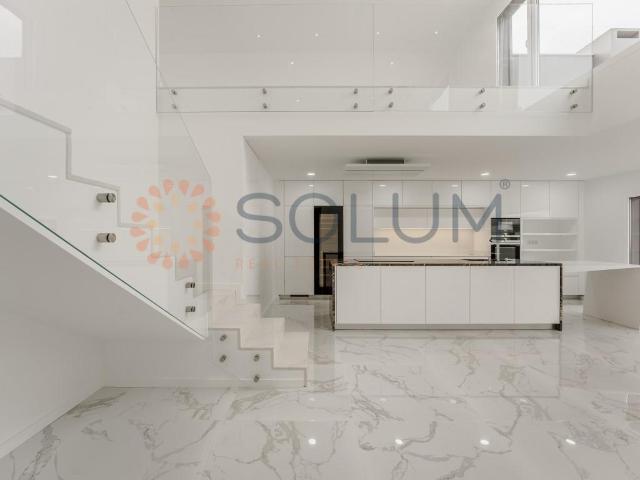 T4 Duplex Novo Carisma e Conforto Montijo 230m² Montijo e Afonsoeiro