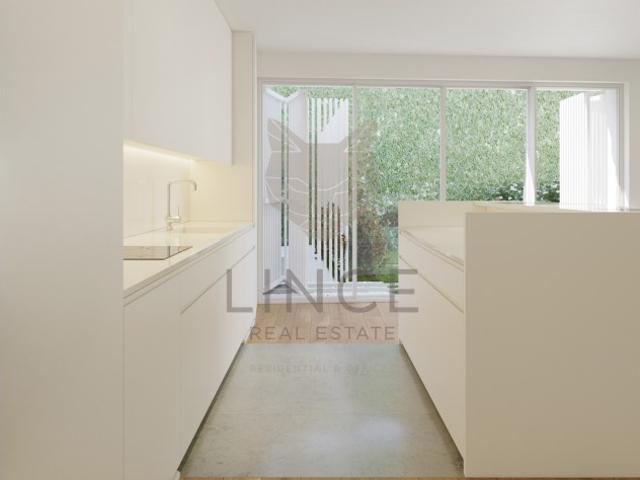 T4 Duplex no Condominio Privado Pateo da Cordoaria