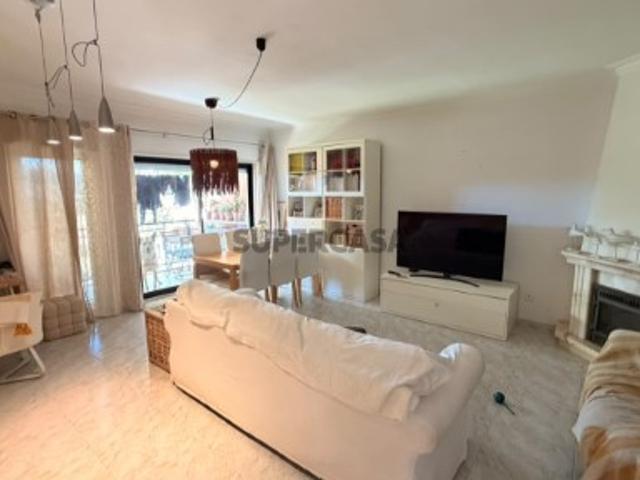 T4 DUPLEX na Quinta Barão