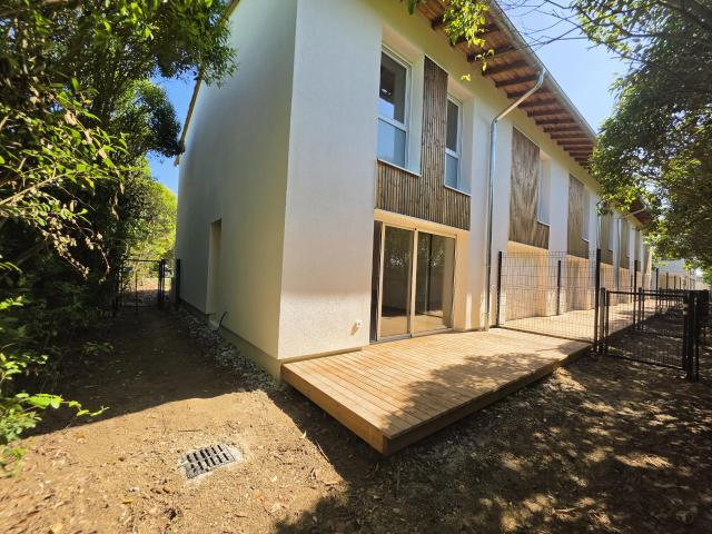 T4 DUPLEX NEUF AVEC TERRASSE ET 2 PARKINGS MONDONVILLE 31700