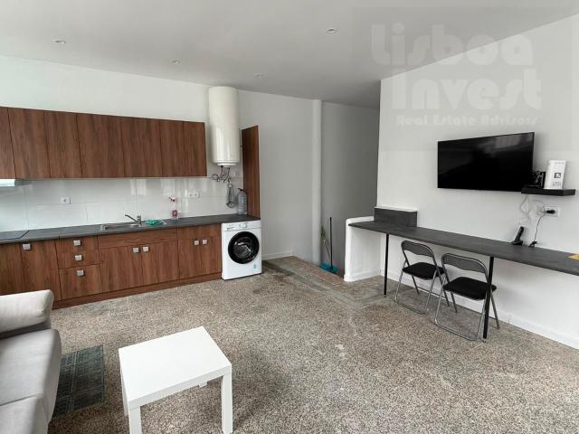 T4 Duplex totalmente remodelado na zona de Campolide