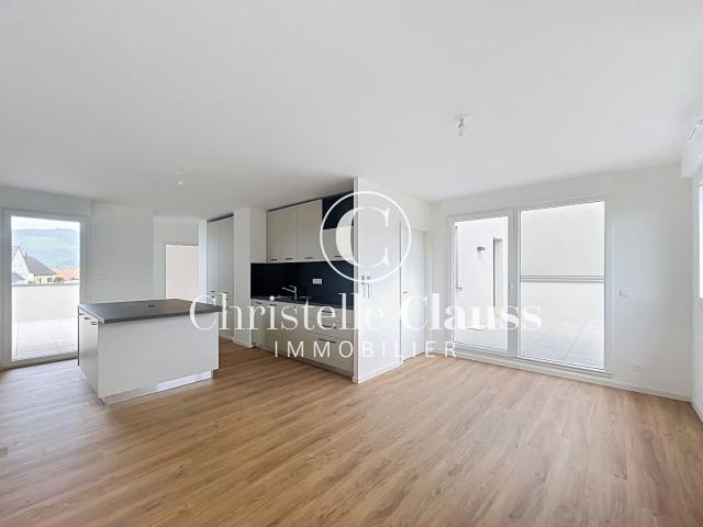 T4 en attique avec vue panoramique 86 m2