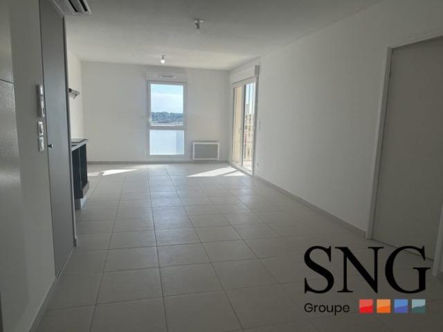 T4 ENTIEREMENT NEUF AVEC UN BALCON ET 2 PLACE DE PARKING