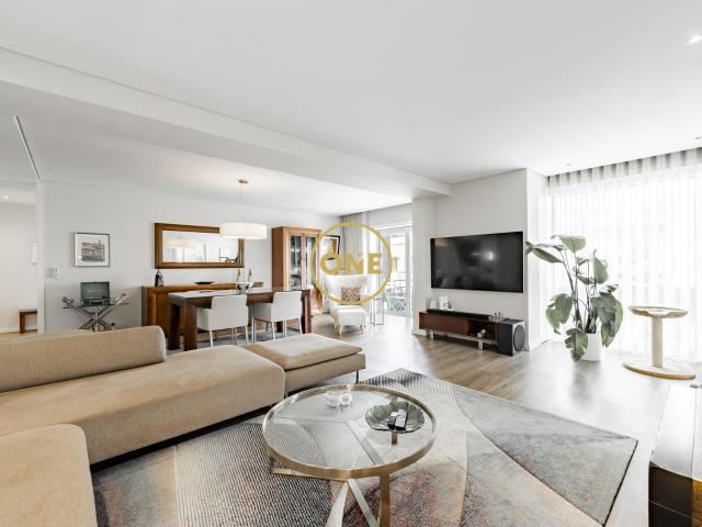T4 Exclusivo no Centro da Trofa | Último Piso | 225 m² | Estúdio Independente