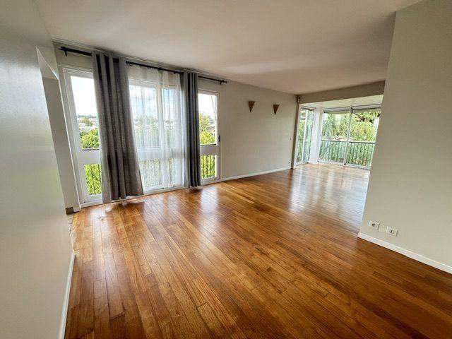 T4 Fontenay le Fleury 88 m²
