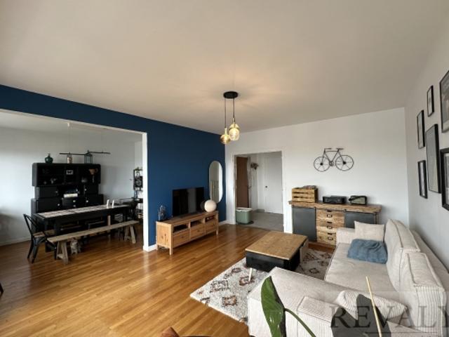 T4 lumineux 84m² – Grand séjour – Possibilité 3 chambres – Dijon