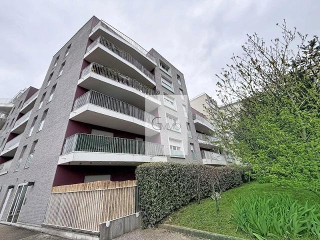 T4 lumineux avec balcon et parking – L’Haÿ les Roses