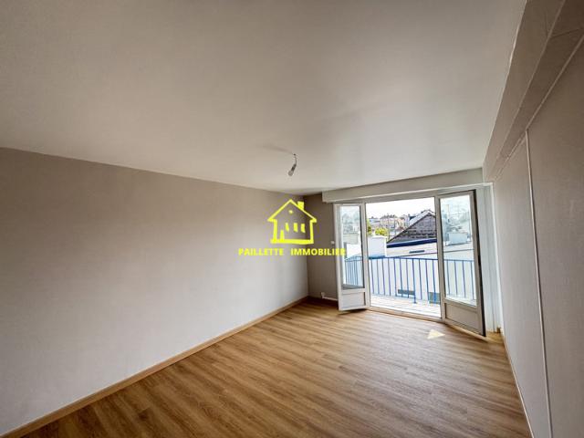 T4 LUMINEUX avec balcon+GARAGE