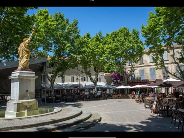 T4 Maison 88 m² centre ville avec jardin terrasse 285 m²