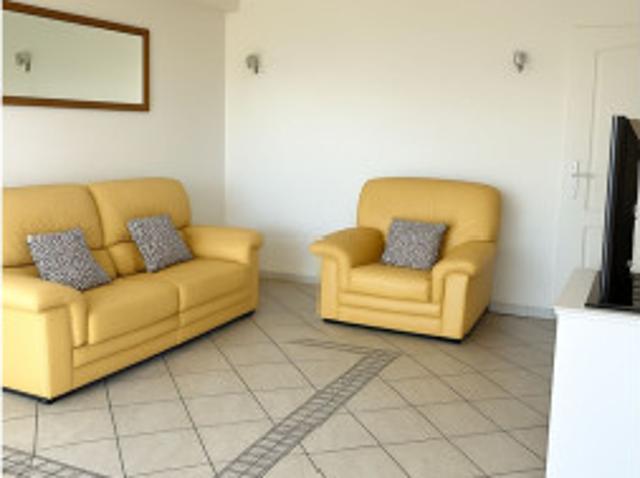 T4 meublé 95m² 3 logements pour location La Doua
