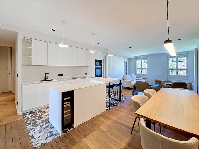 T4 – MEUBLE – CLIMATISATION – 129 m2 – 69002 – LYON