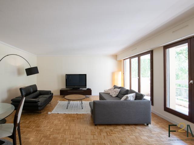 T4 meublé balcon parking Lyon 4