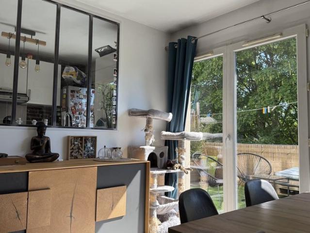 T4 MEUBLE ROUEN PARKING ET TERRASSE