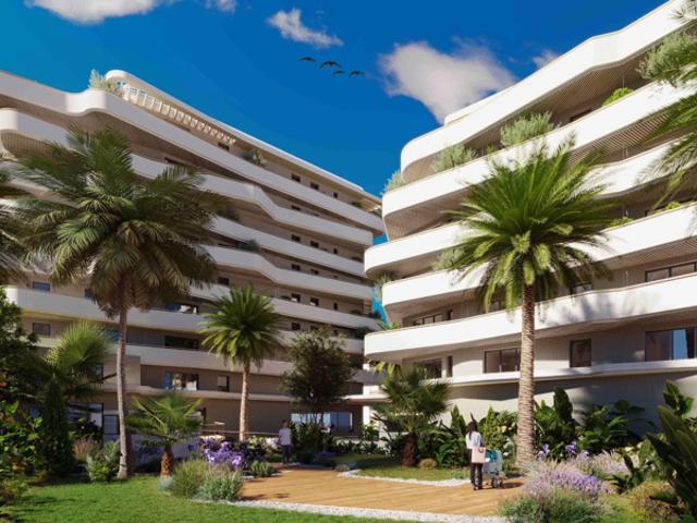 T4 neuf vue mer à Cannes La Bocca
