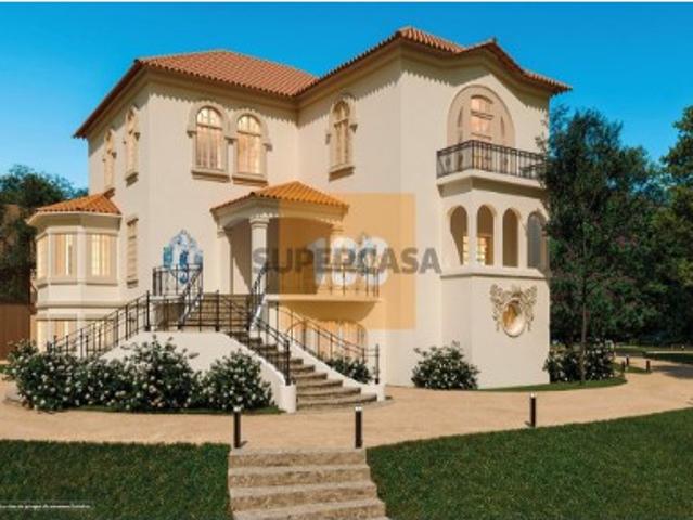 T4 novo com varanda e garagem Boavista Garden