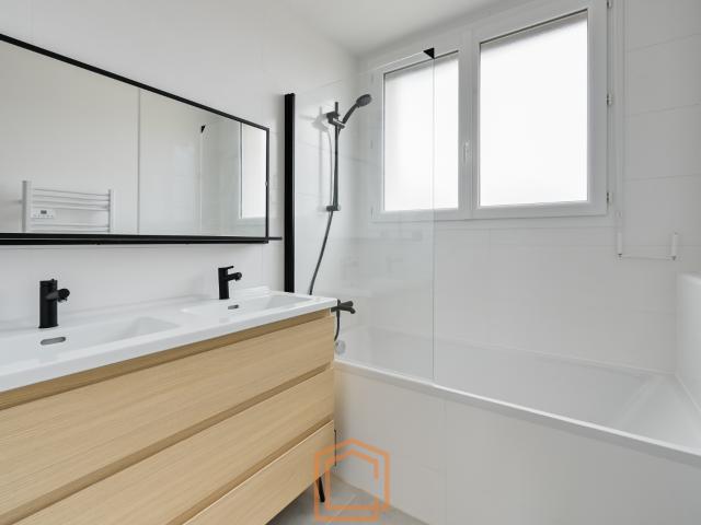 T4 Rénové avec balcon