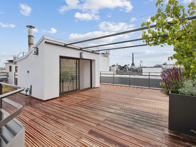 T4 ROOFTOP DUPLEX Quartier Champs Elysées Paris 8