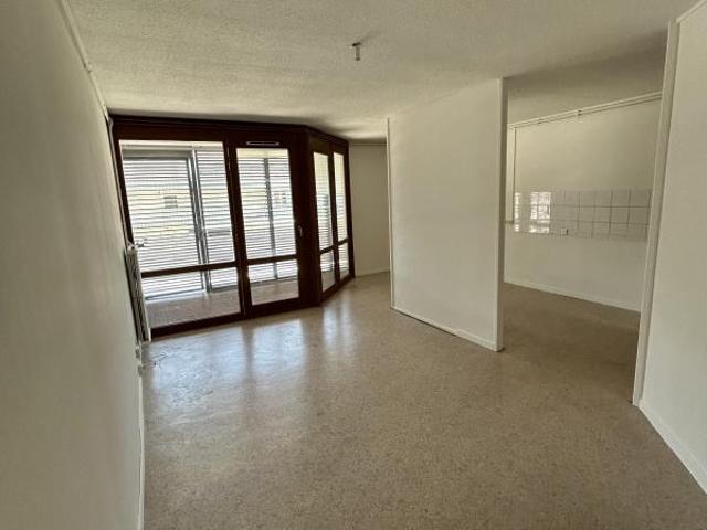 T5 8 RUE DE LA STATION PONSARD 38100 GRENOBLE