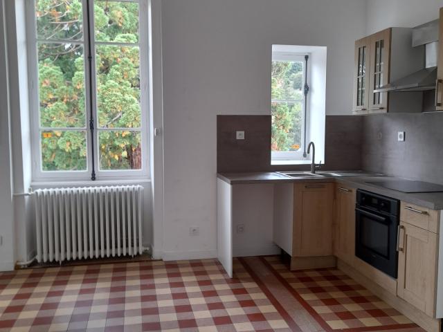 T5 168.51 m2 ST VICTOR SUR RHINS