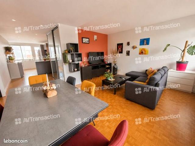 T5 de 97 m² – 3 chambres, suite parentale, 2 balcons et cave