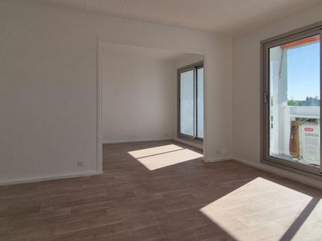T5 de 95 m² + balcon + cave