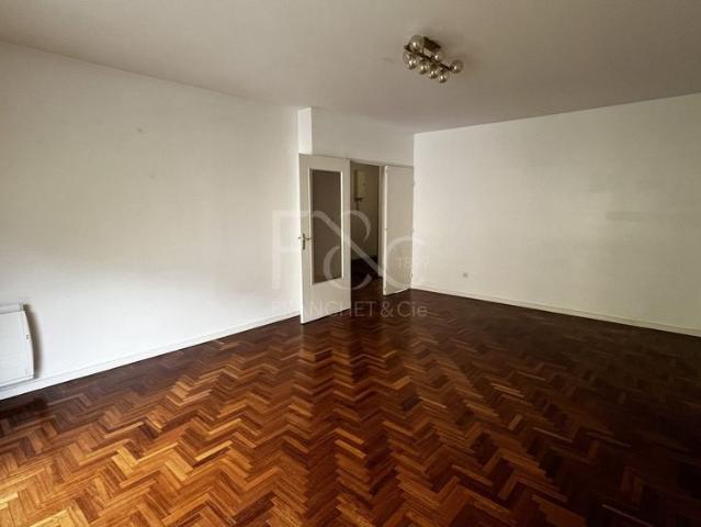 T5 de 115m² Rue Henon à Lyon 4