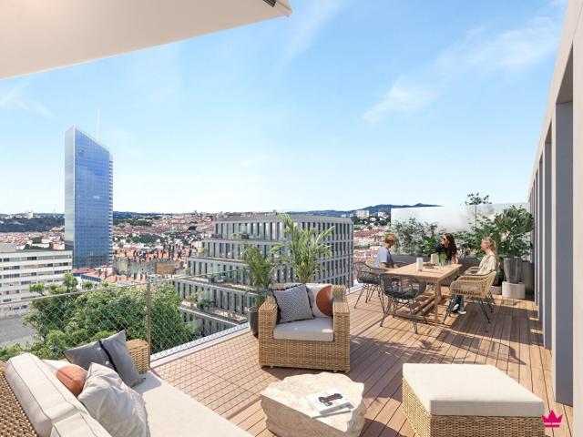 T5 de prestige dernier étage terrasse Part Dieu