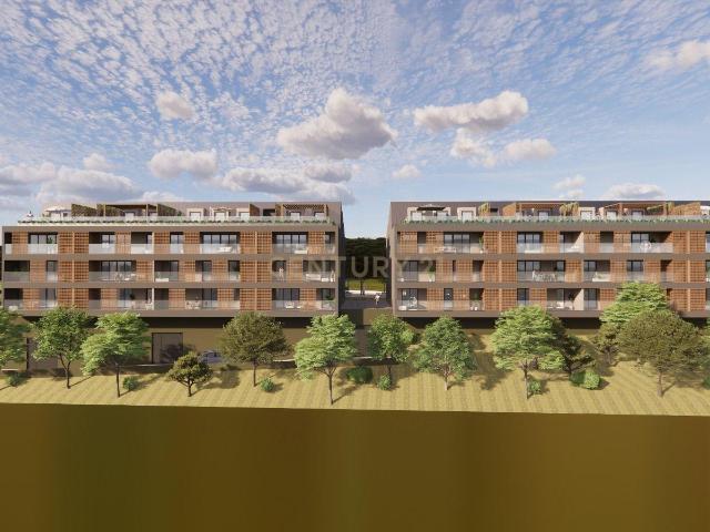 T5 em Lançamento | Condomínio com Piscina e Vista panoramica para a Cidade de Coimbra