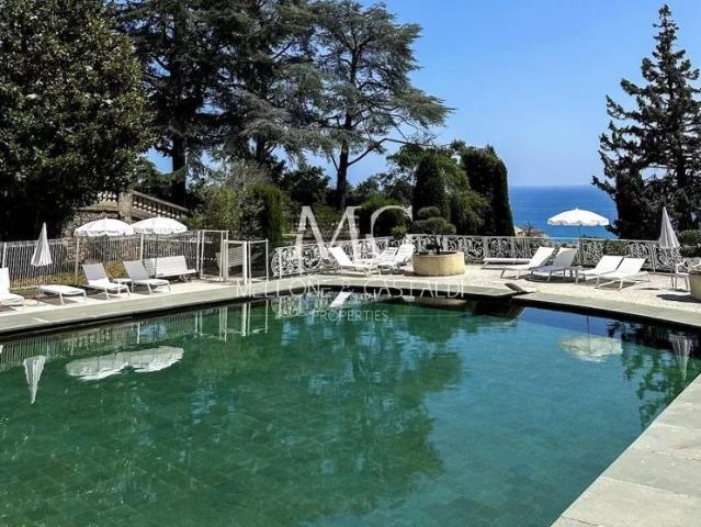 T5 Grand Standing | Croix des Gardes | Terrasse et Jardin | Piscine et Tennis
